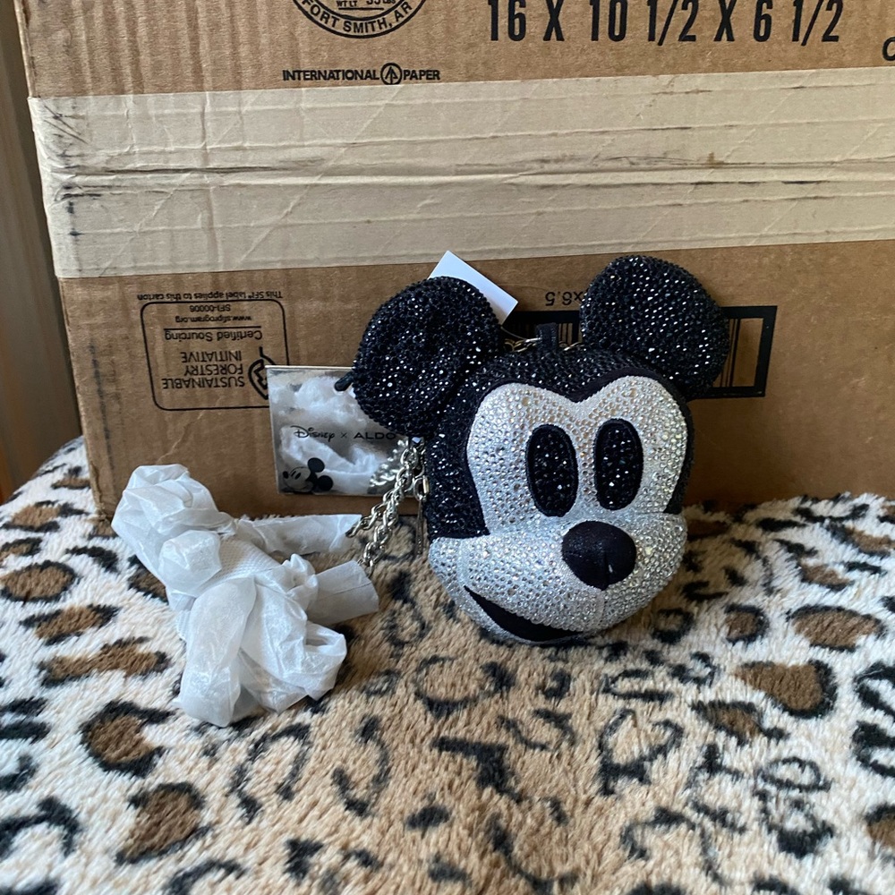 Disney x Aldo
